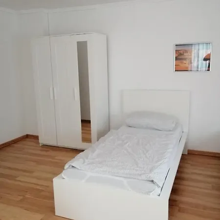 Ams *